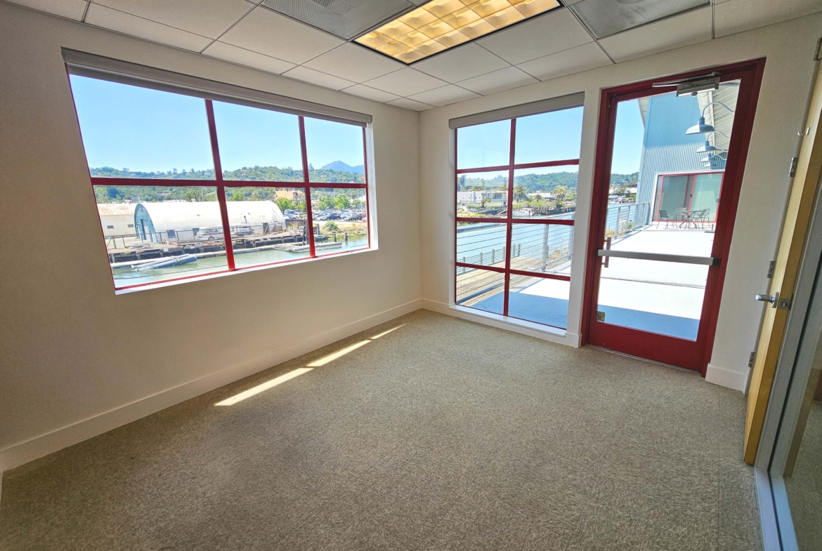 Private office photo