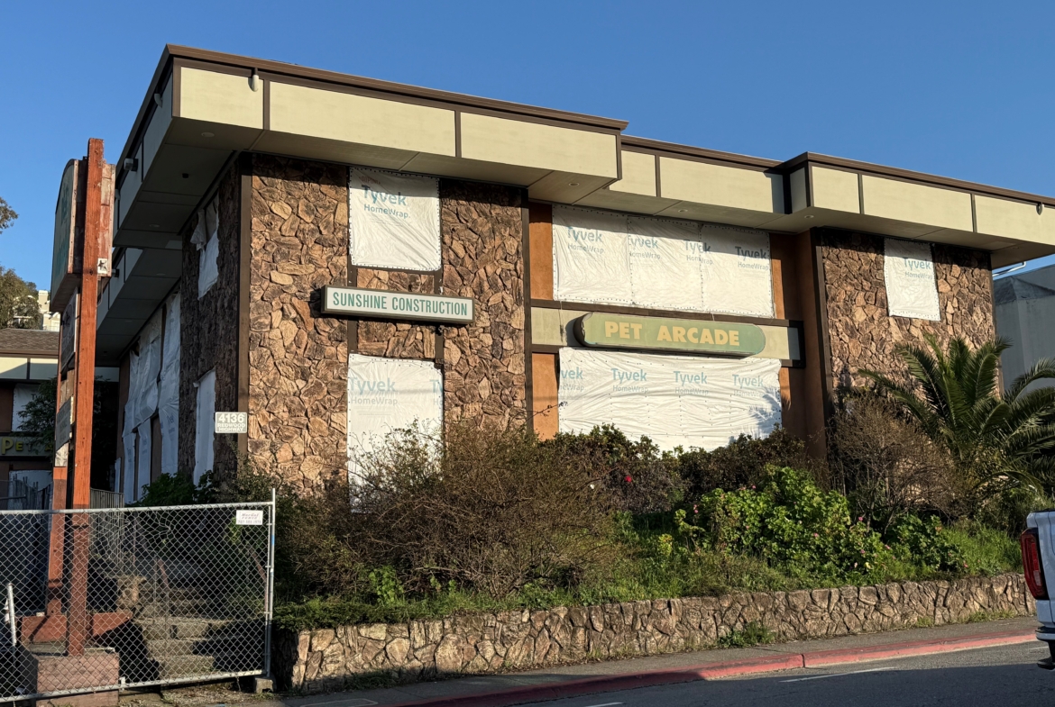 Exterior Photo of 4136 Redwood Highway, San Rafael, CA