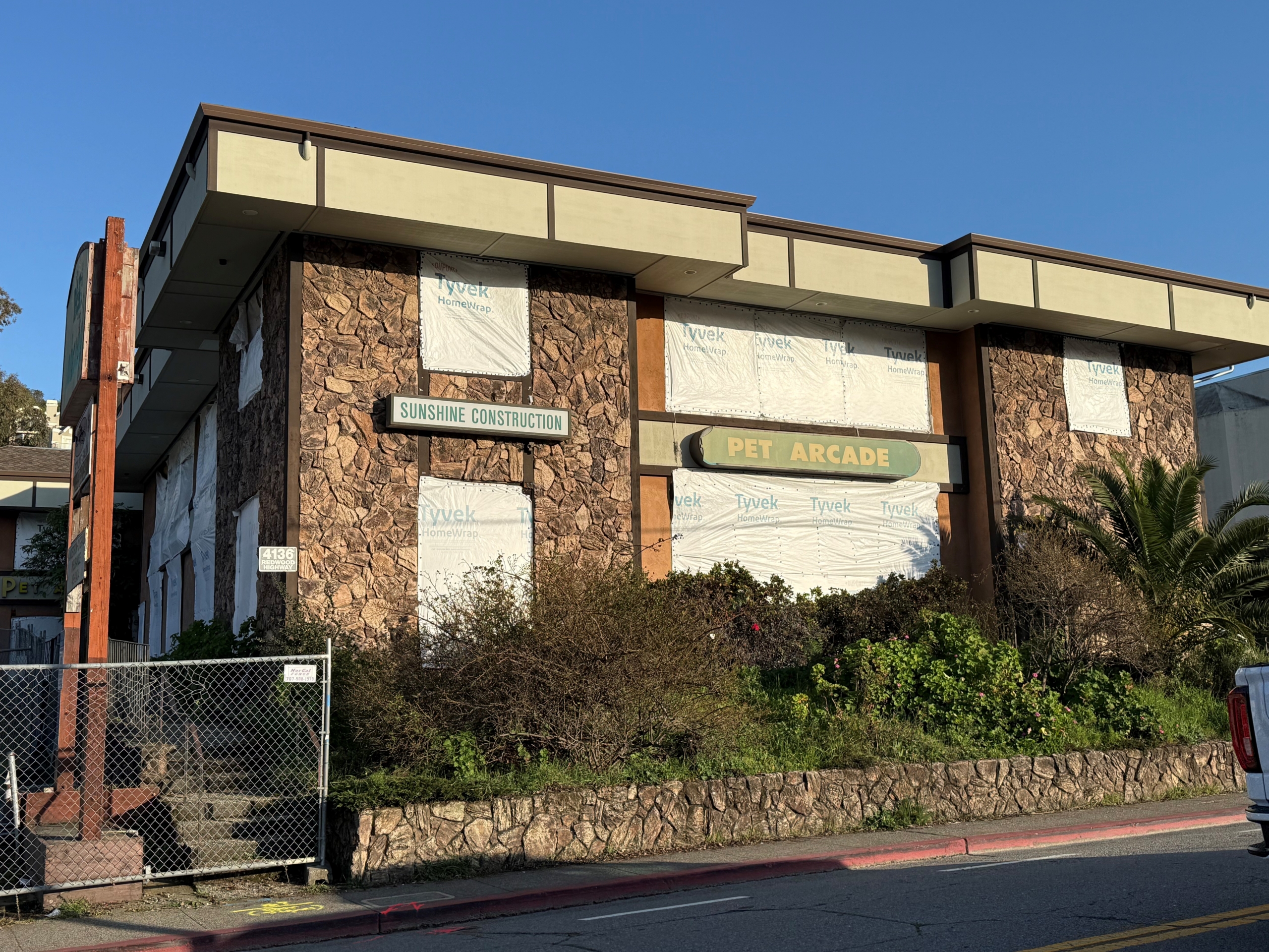 Exterior Photo of 4136 Redwood Highway, San Rafael, CA Exterior Photo of 4136 Redwood Highway, San Rafael, CA